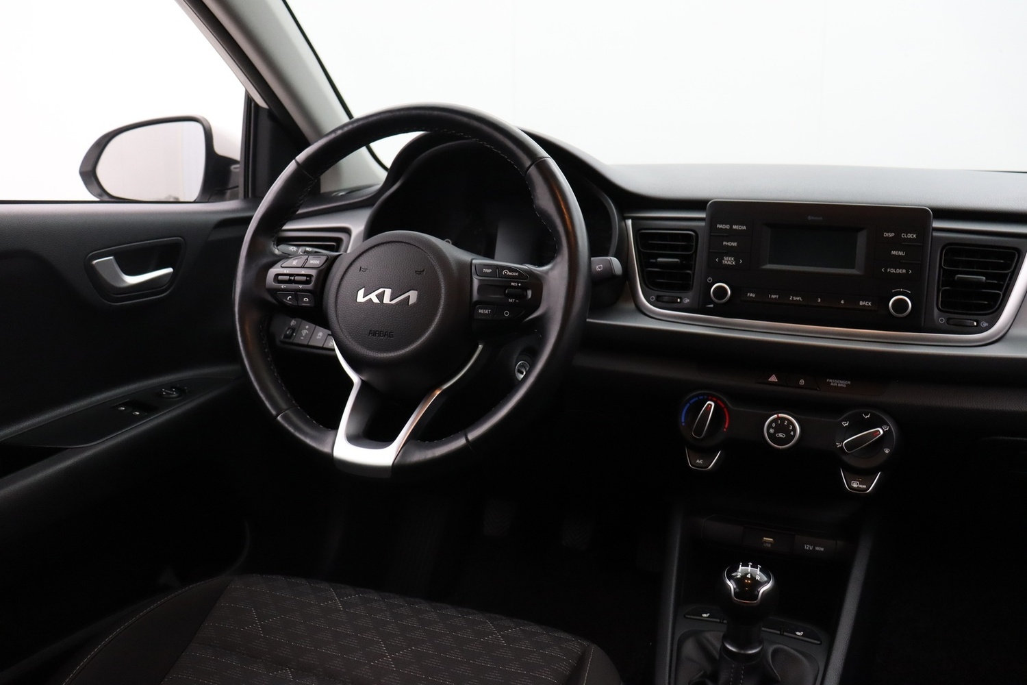 Kia Rio vaihtoauto
