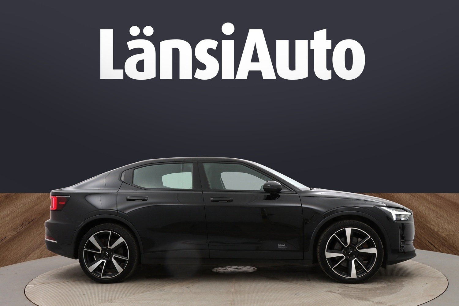 Polestar 2 vaihtoauto