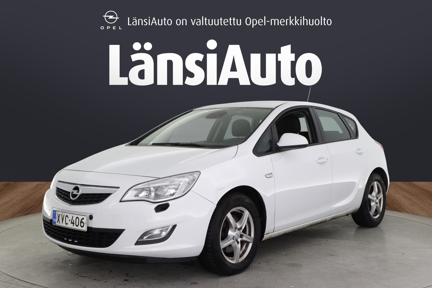 Opel Astra vaihtoauto