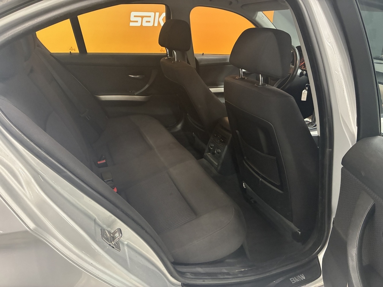 BMW 320 vaihtoauto