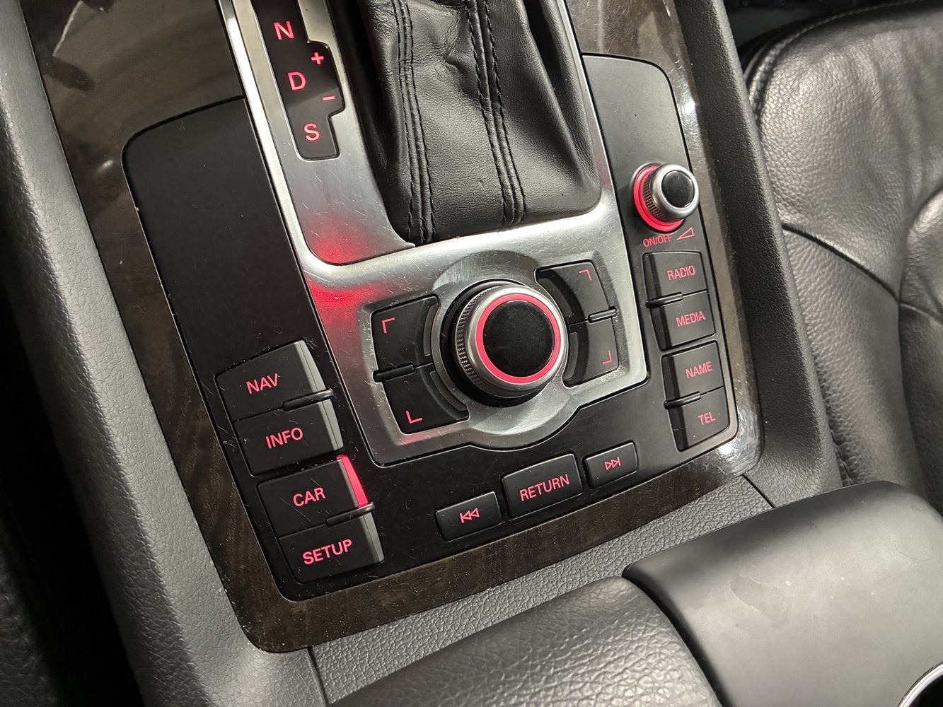 Audi Q7 vaihtoauto