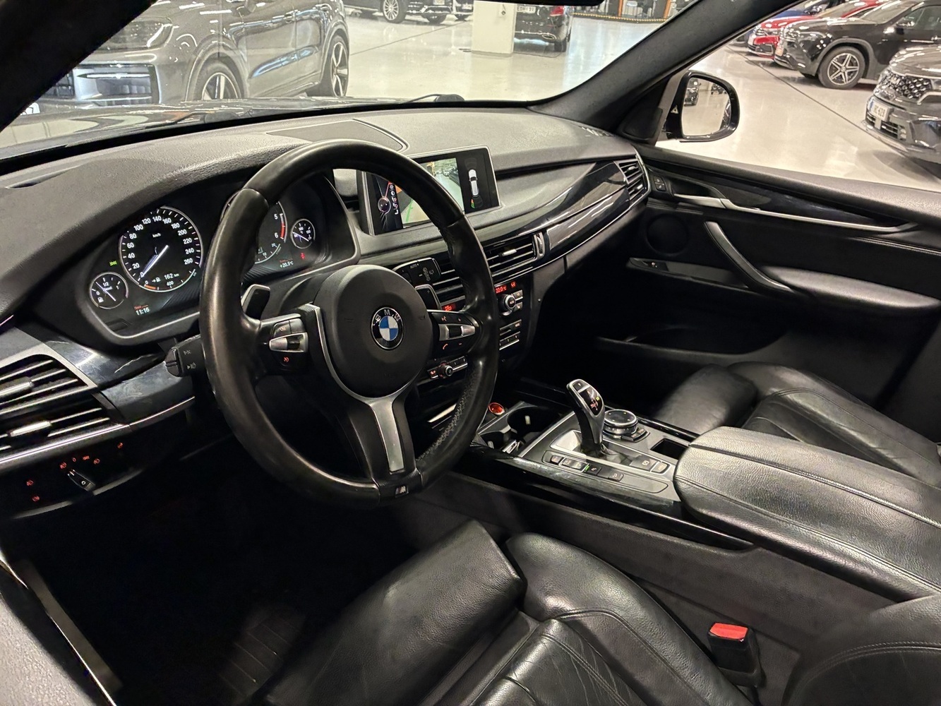 BMW X5 vaihtoauto