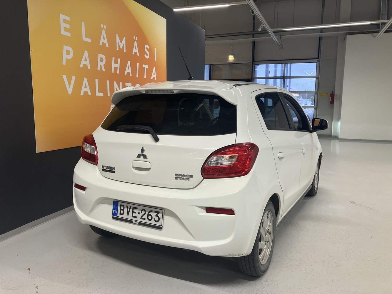 Mitsubishi Space Star vaihtoauto