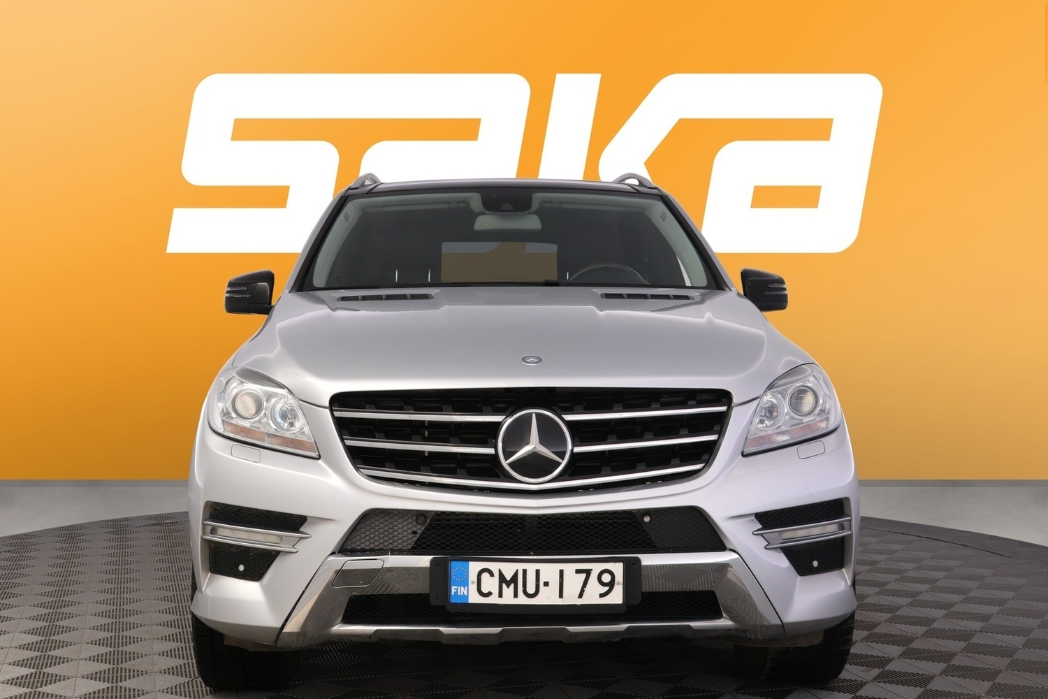 Mercedes-Benz ML vaihtoauto