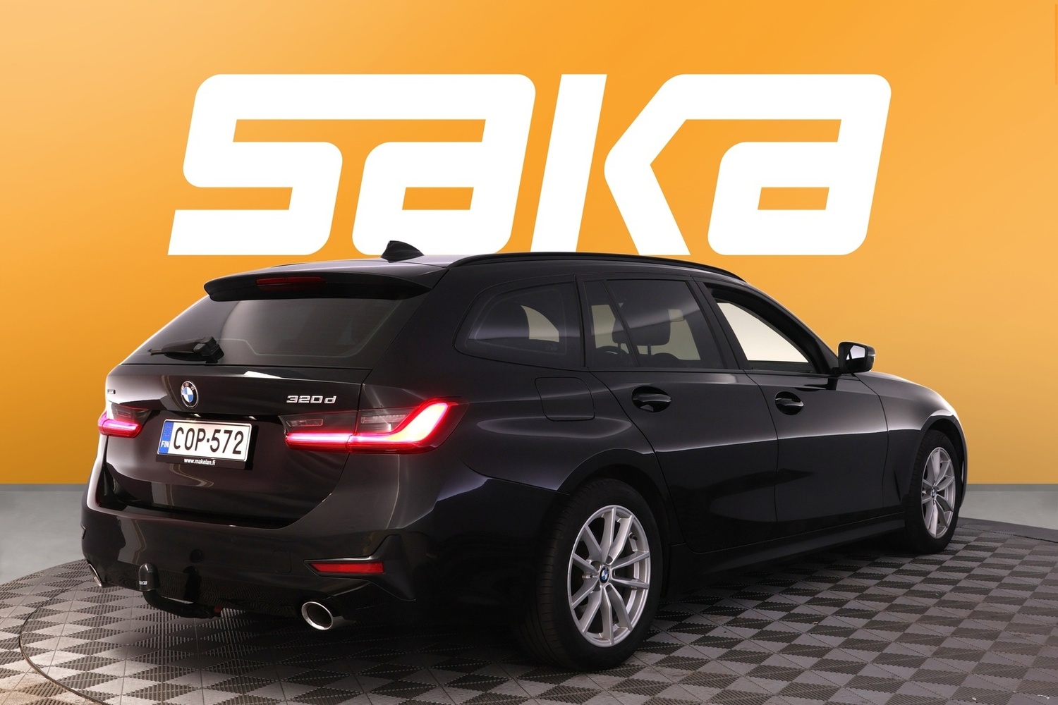 BMW 320 vaihtoauto