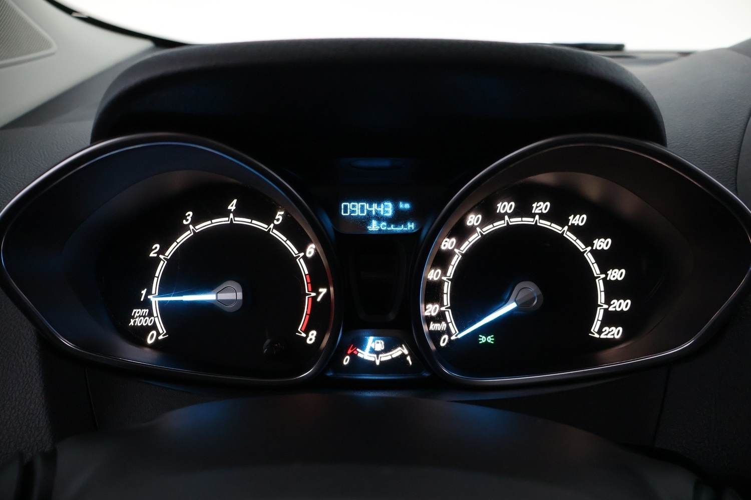 Ford Tourneo Courier vaihtoauto