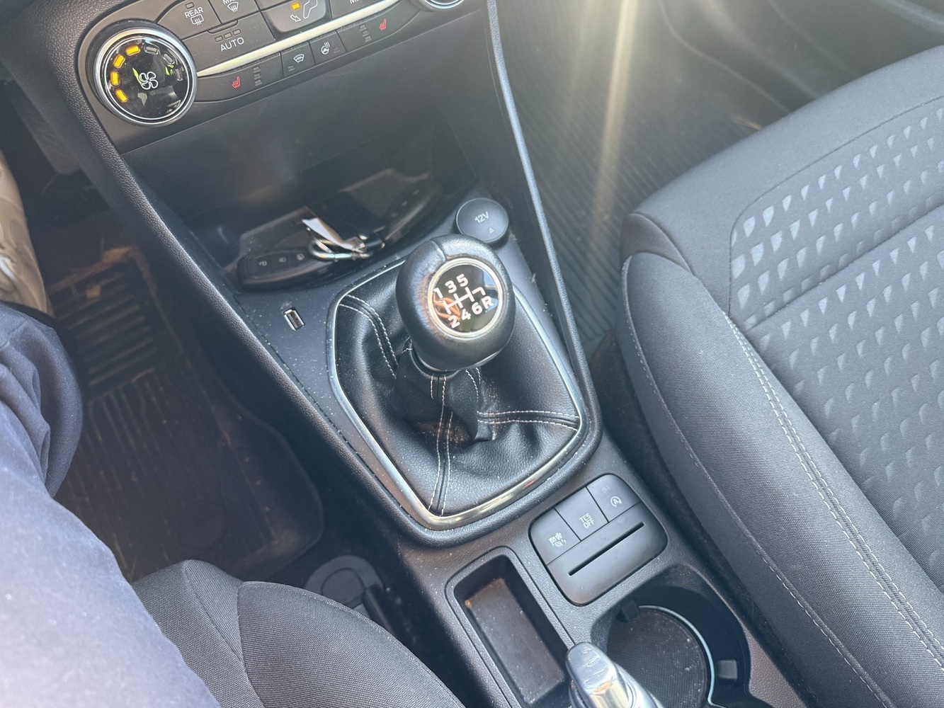 Ford Fiesta vaihtoauto