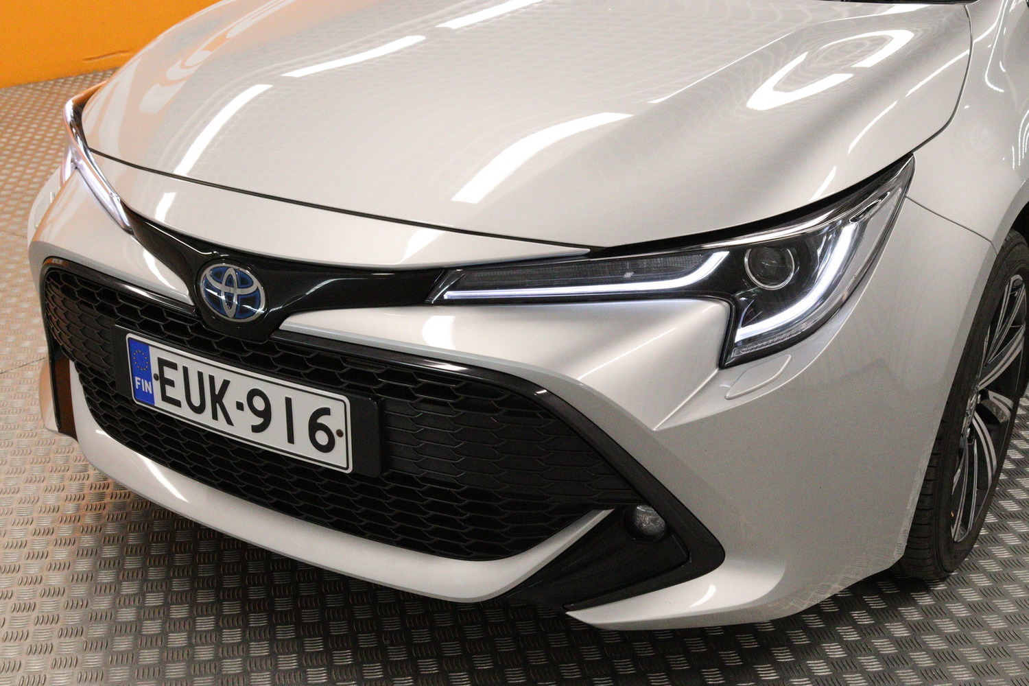 Toyota Corolla vaihtoauto