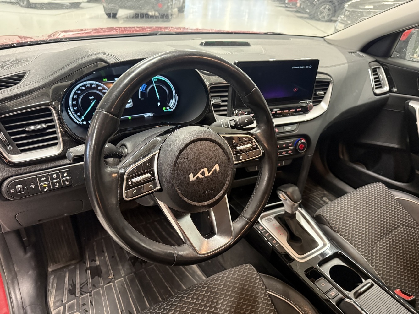 Kia XCeed vaihtoauto
