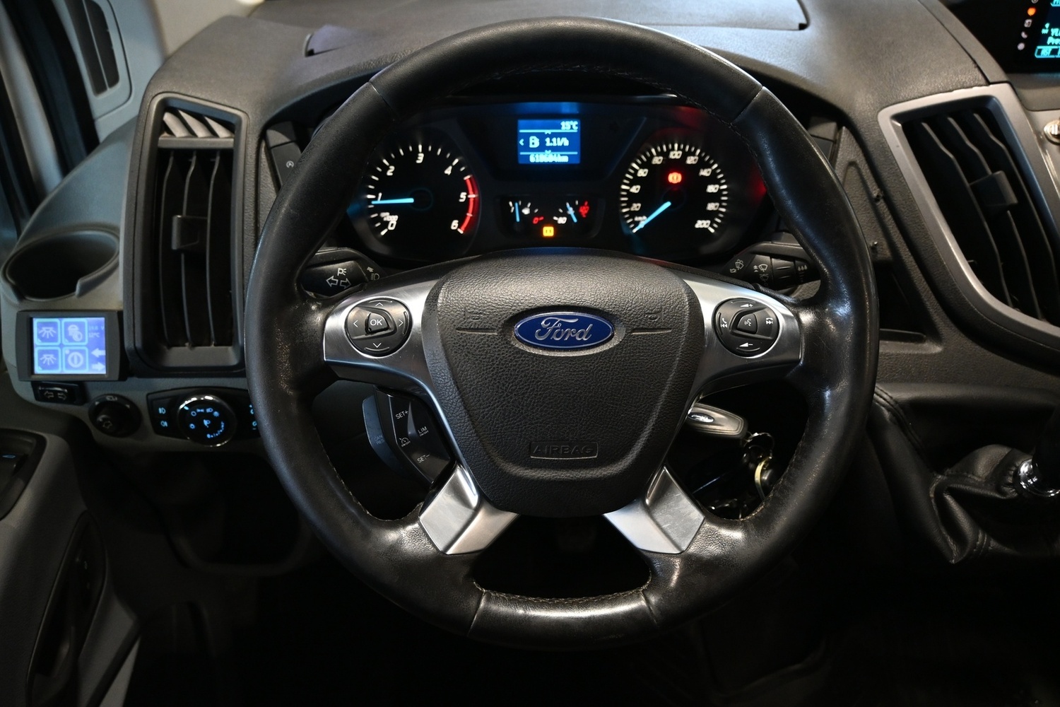 Ford Transit vaihtoauto