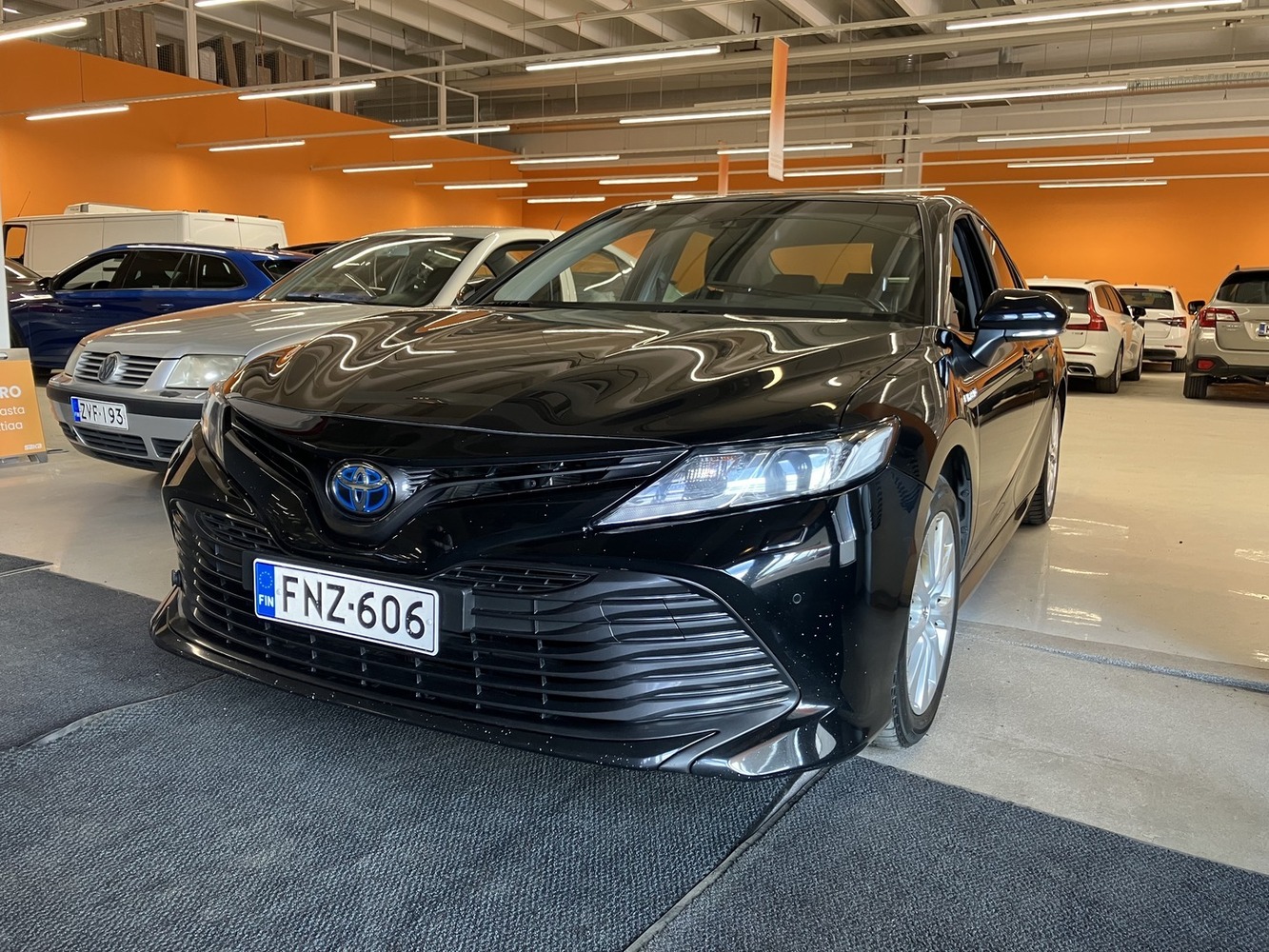Toyota Camry vaihtoauto