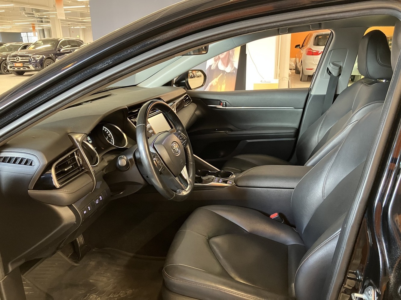 Toyota Camry vaihtoauto