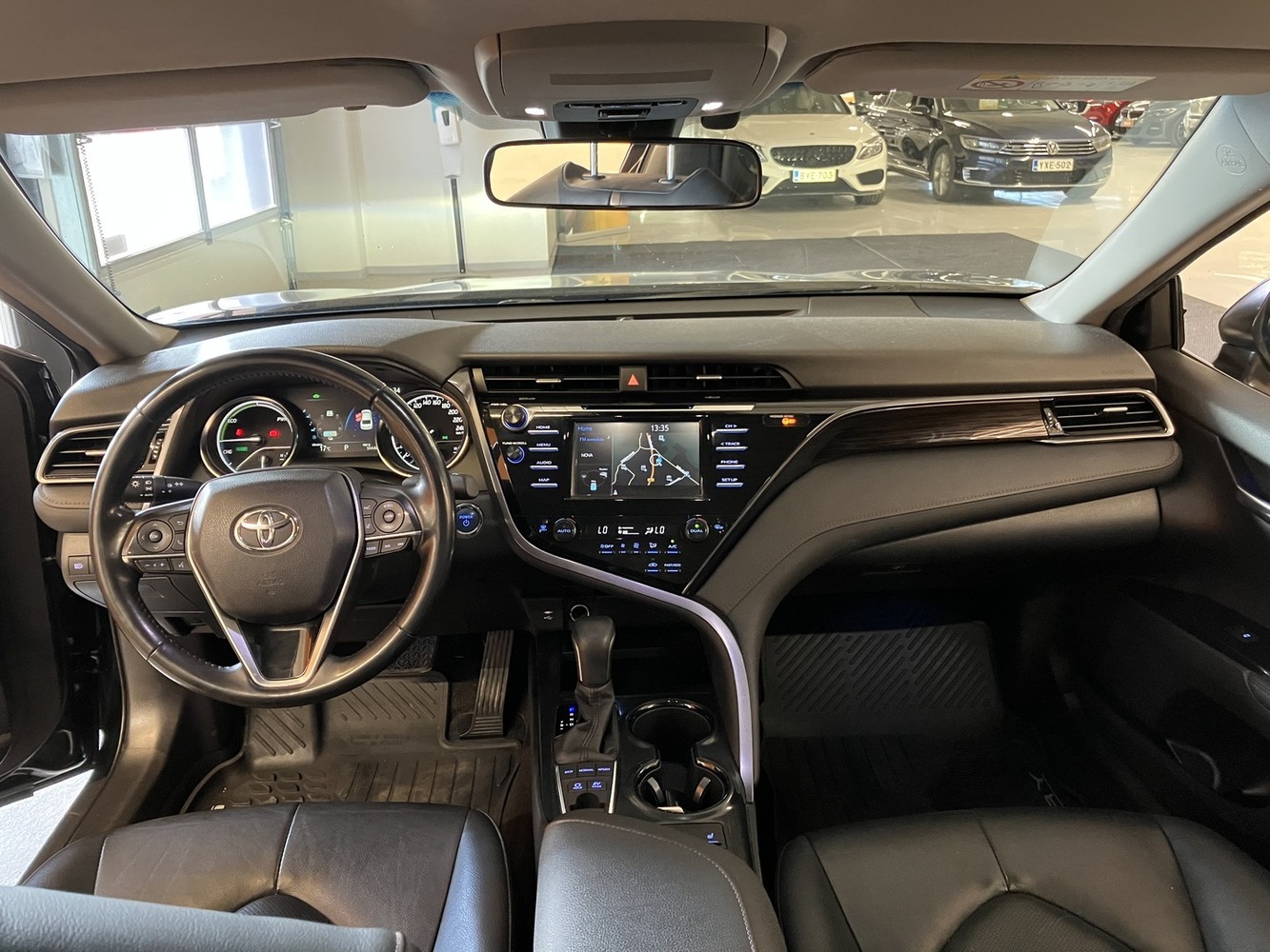 Toyota Camry vaihtoauto