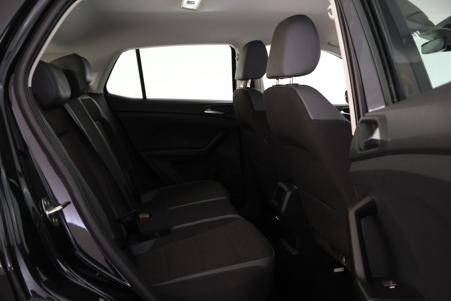 Volkswagen T-Cross vaihtoauto