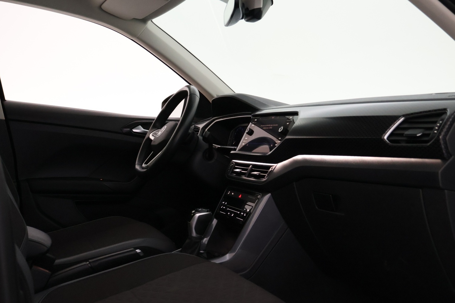 Volkswagen T-Cross vaihtoauto