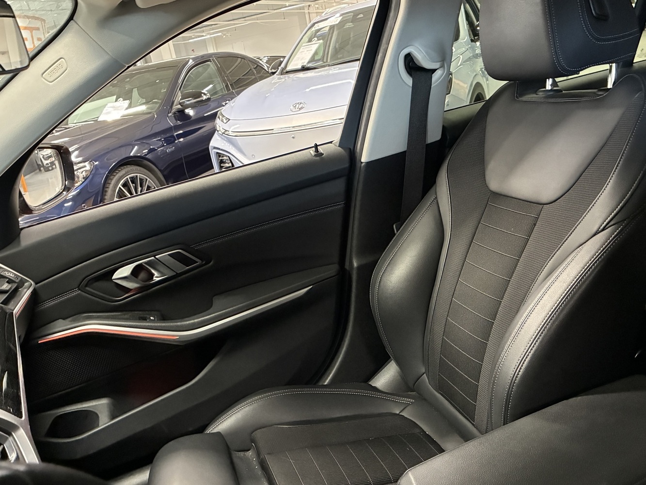 BMW 330 vaihtoauto