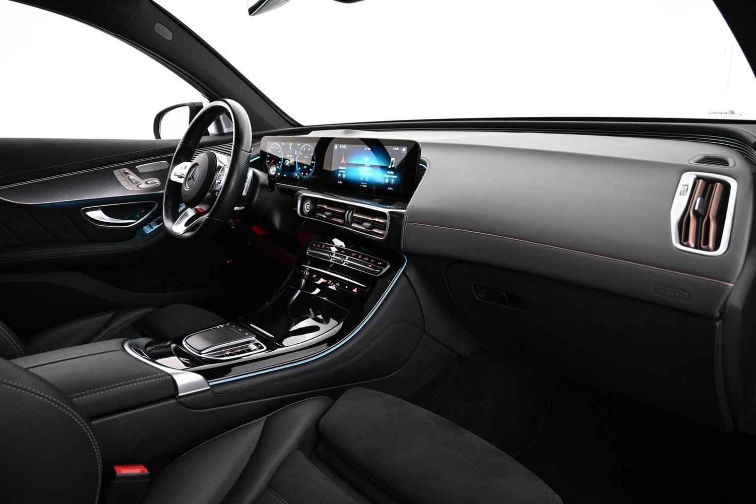 Mercedes-Benz EQC vaihtoauto