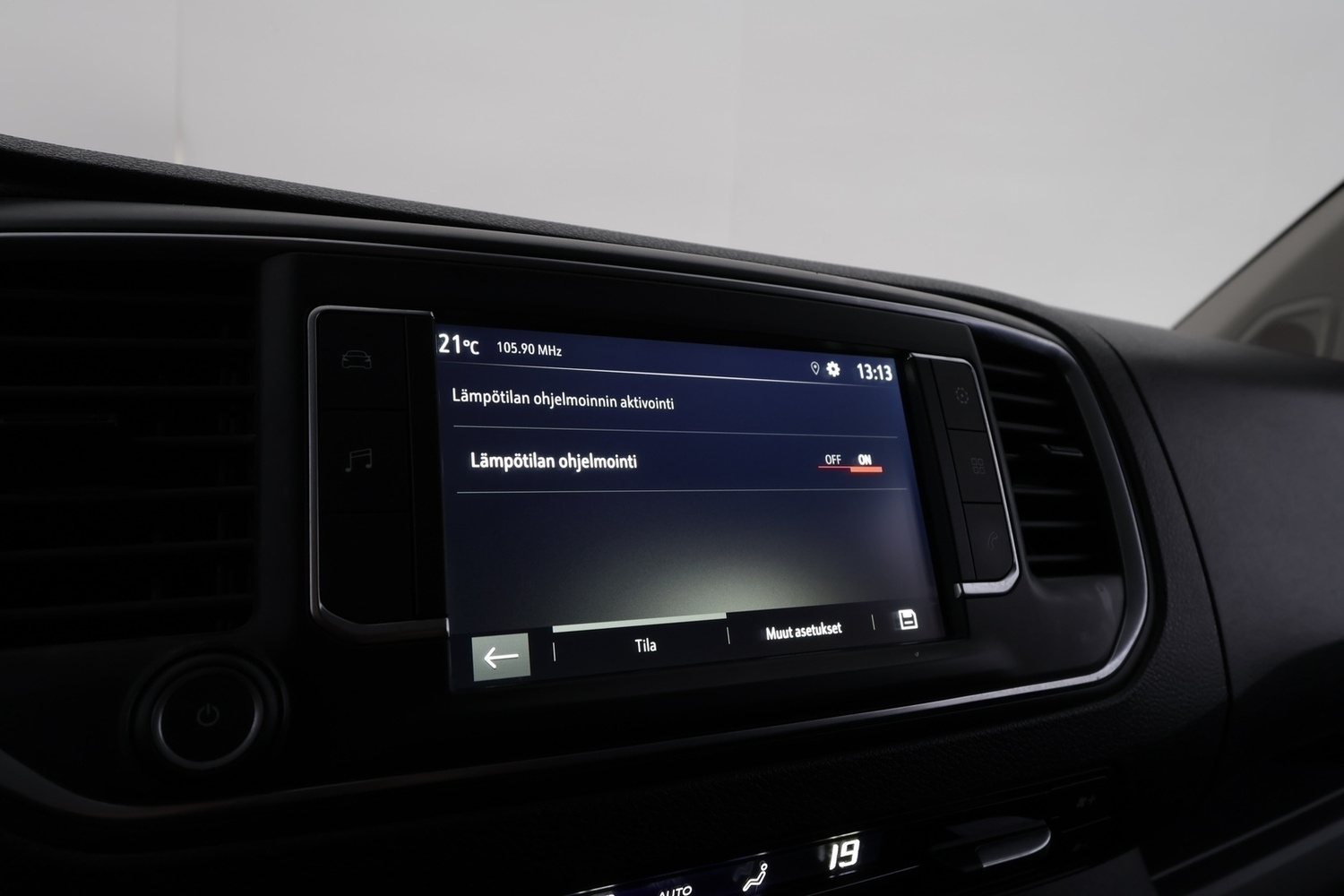 Opel Vivaro vaihtoauto
