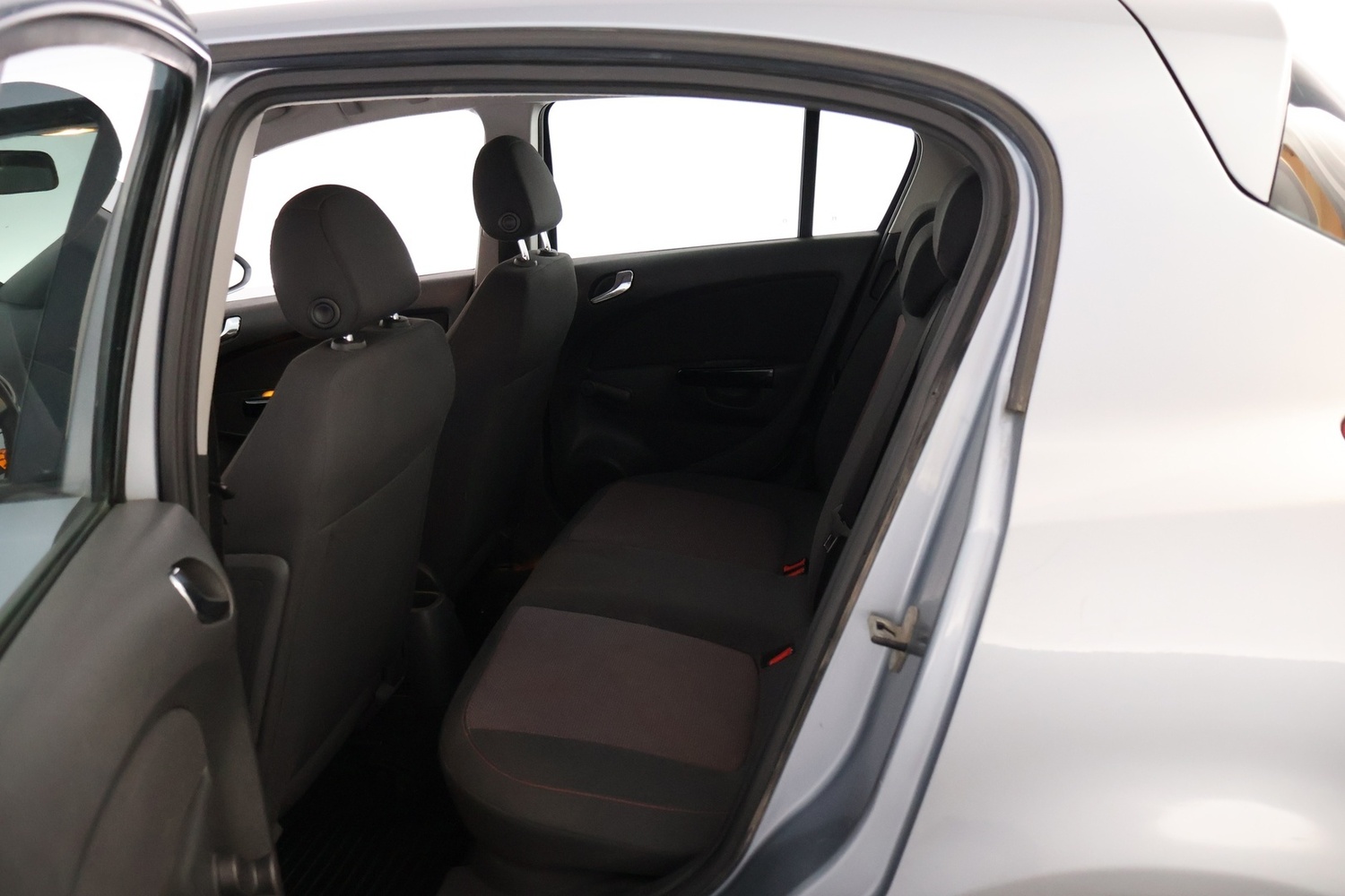 Opel Corsa vaihtoauto