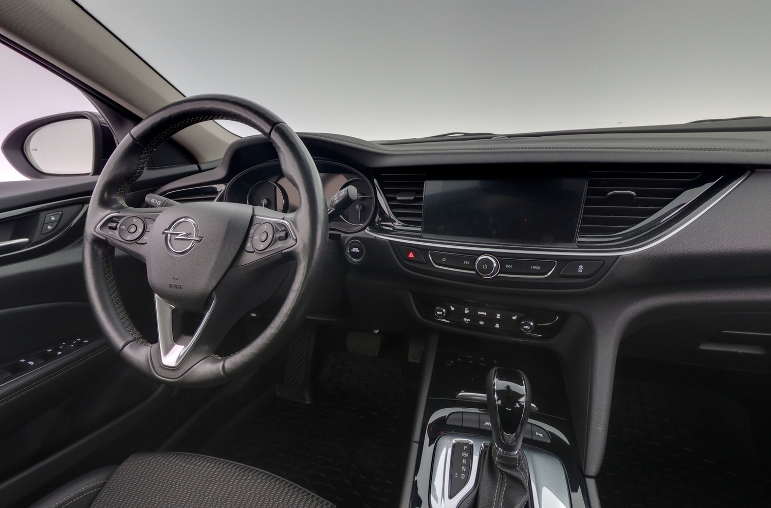 Opel Insignia vaihtoauto
