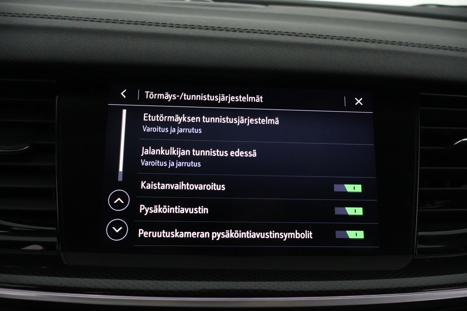 Opel Insignia vaihtoauto