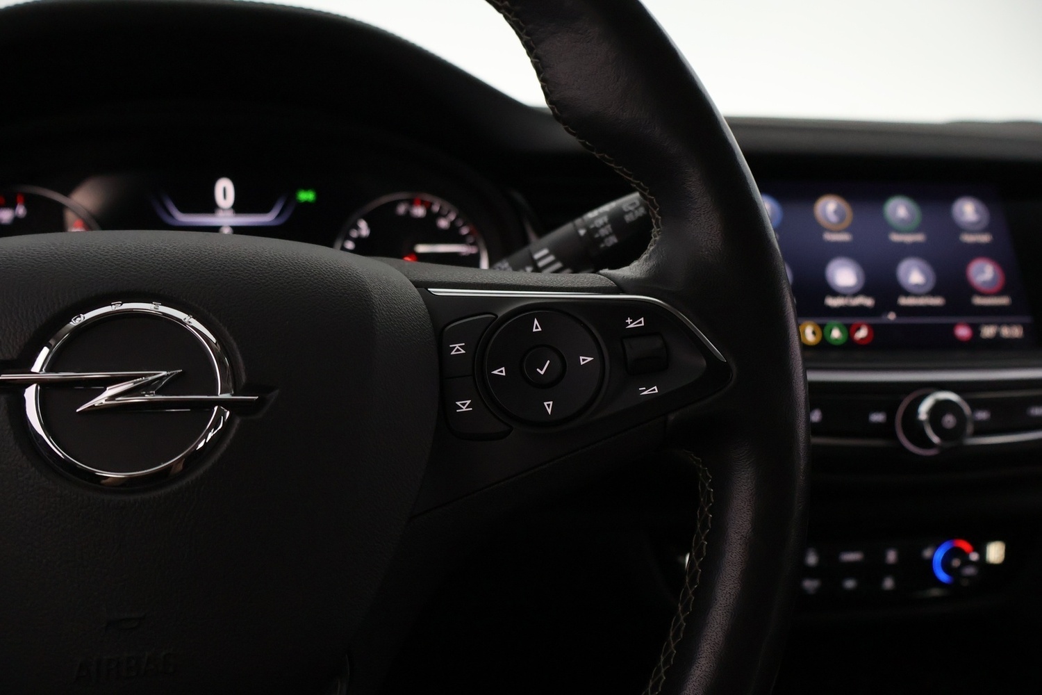 Opel Insignia vaihtoauto