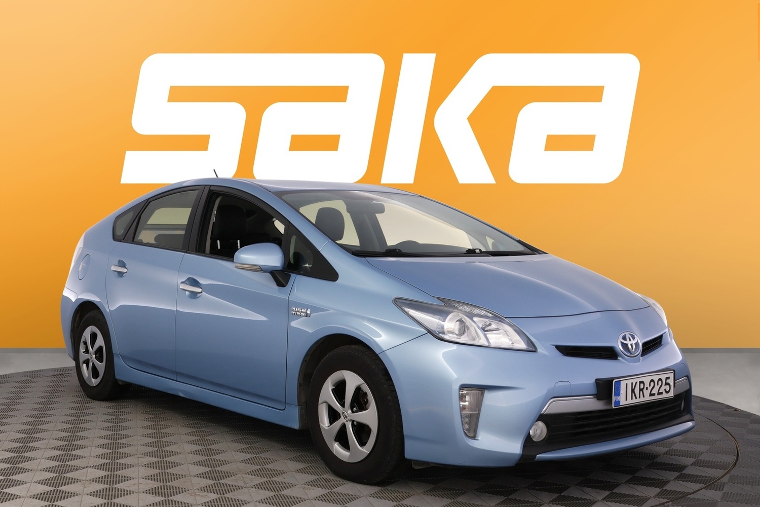 Toyota Prius Plug-in vaihtoauto