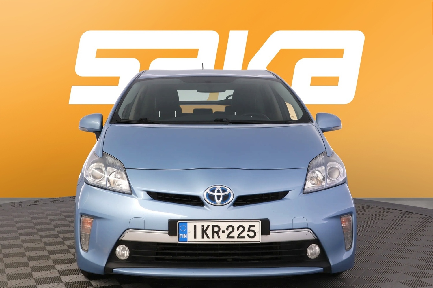 Toyota Prius Plug-in vaihtoauto