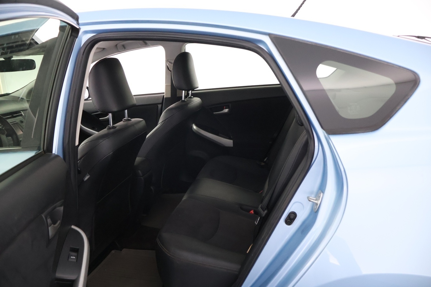 Toyota Prius Plug-in vaihtoauto