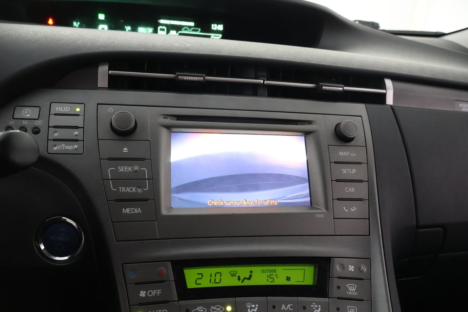 Toyota Prius Plug-in vaihtoauto