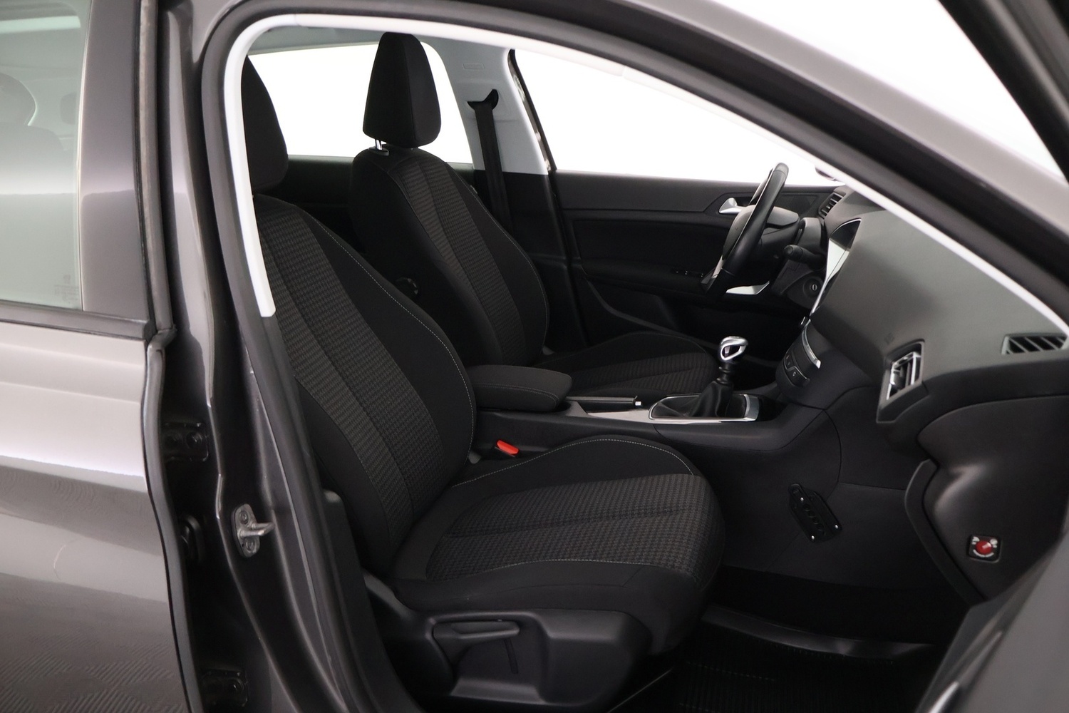 Peugeot 308 vaihtoauto