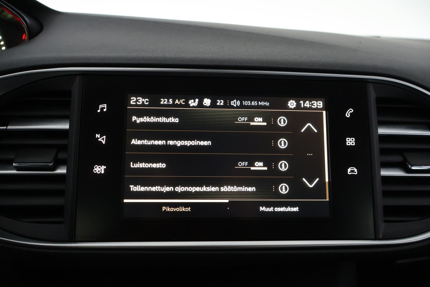 Peugeot 308 vaihtoauto