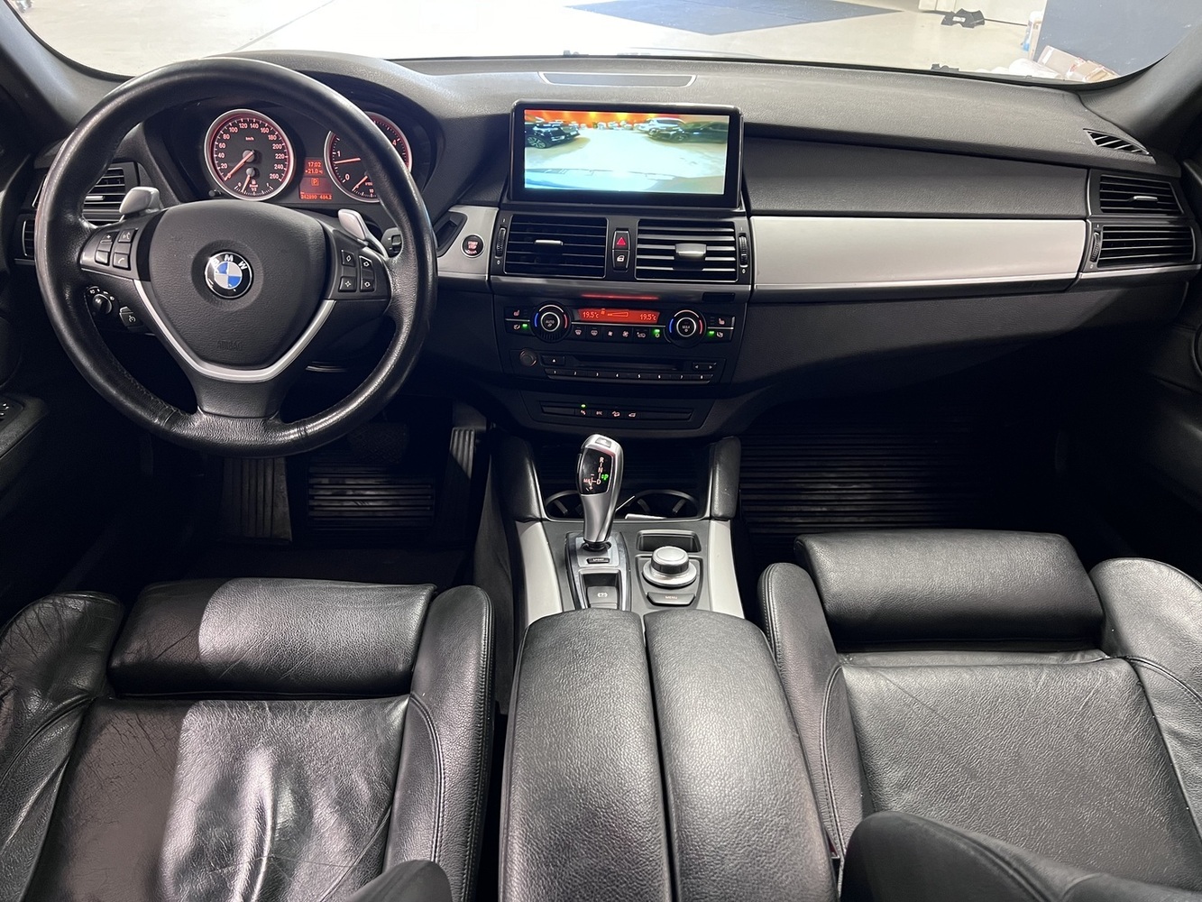 BMW X6 vaihtoauto