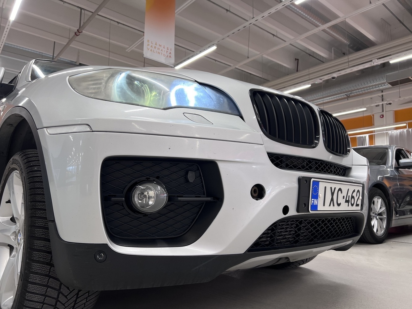 BMW X6 vaihtoauto