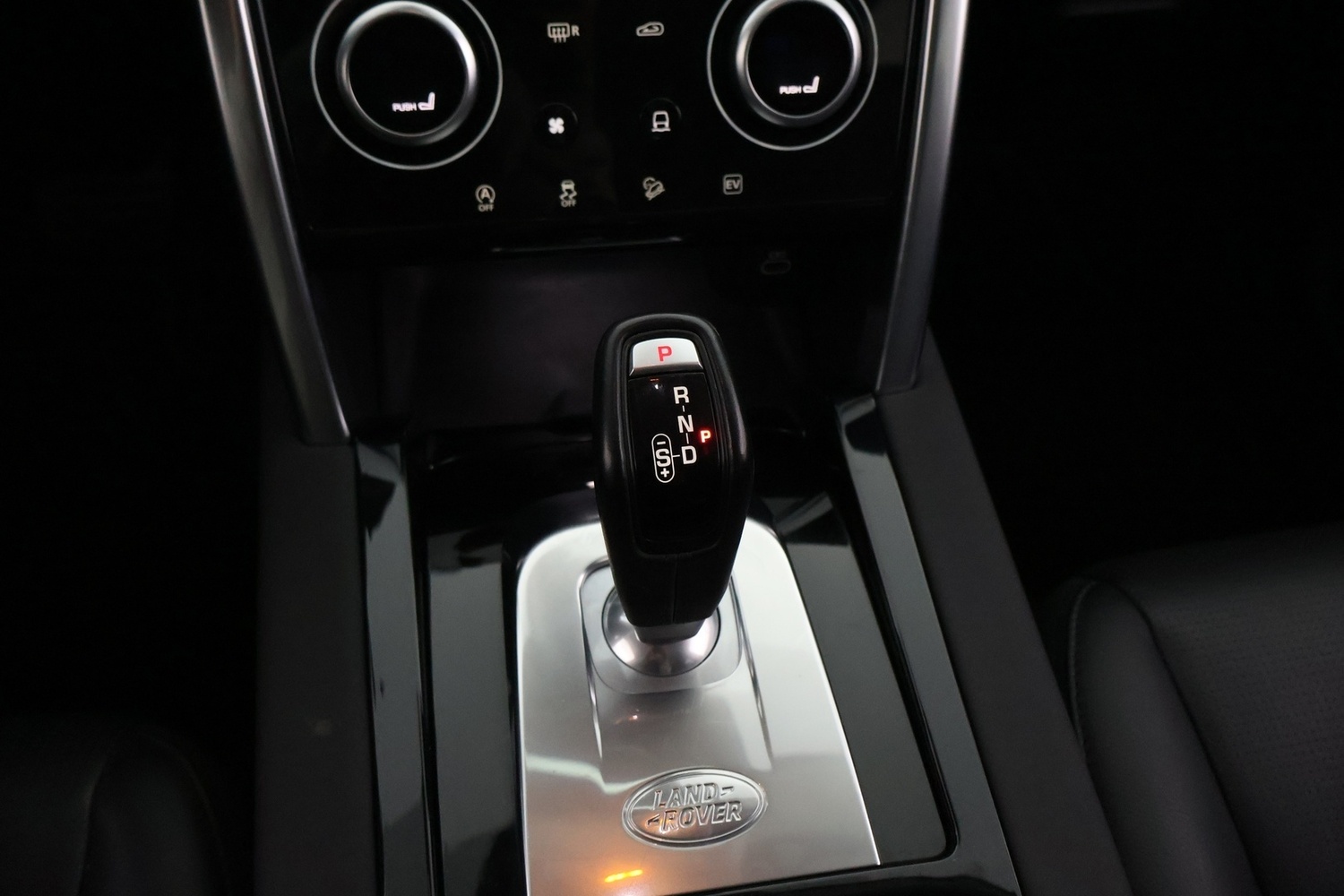 Land Rover Discovery Sport vaihtoauto