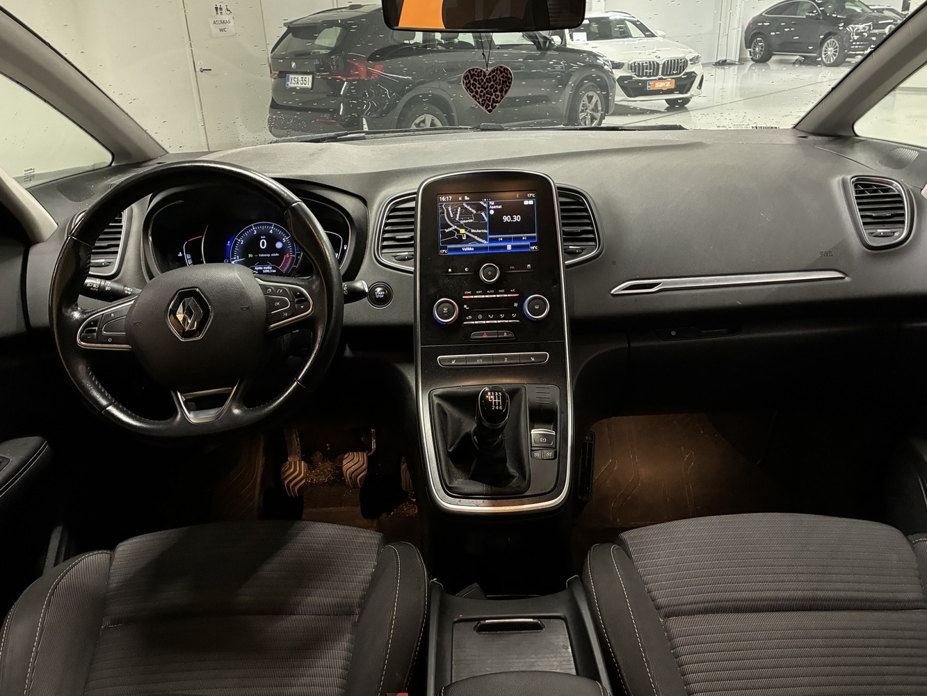 Renault Grand Scénic vaihtoauto