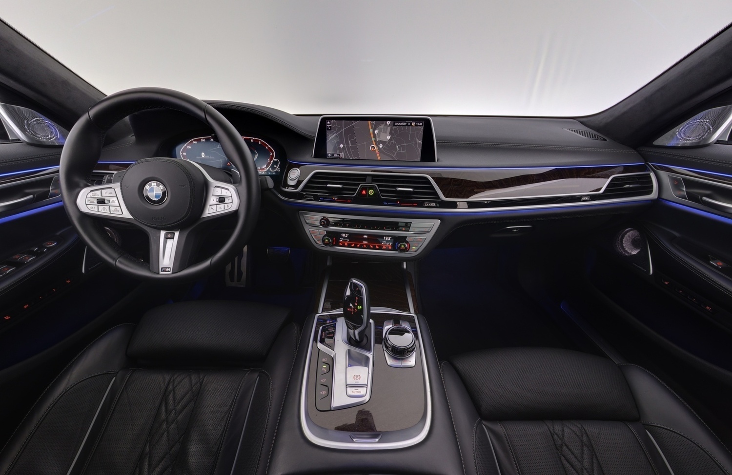 BMW 745 vaihtoauto