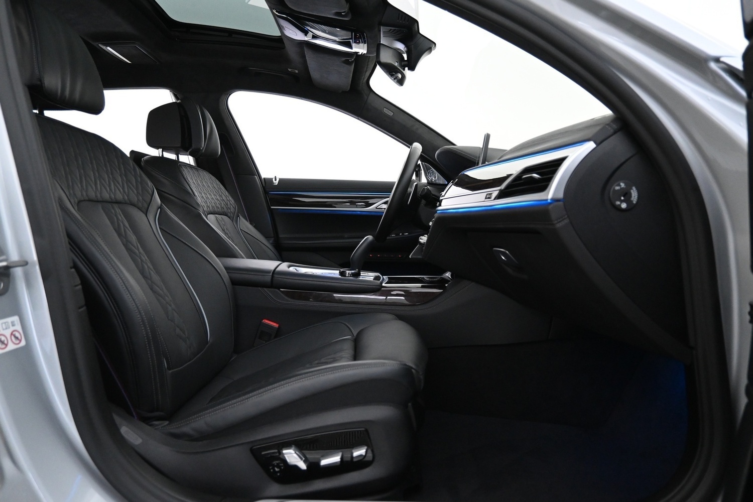 BMW 745 vaihtoauto