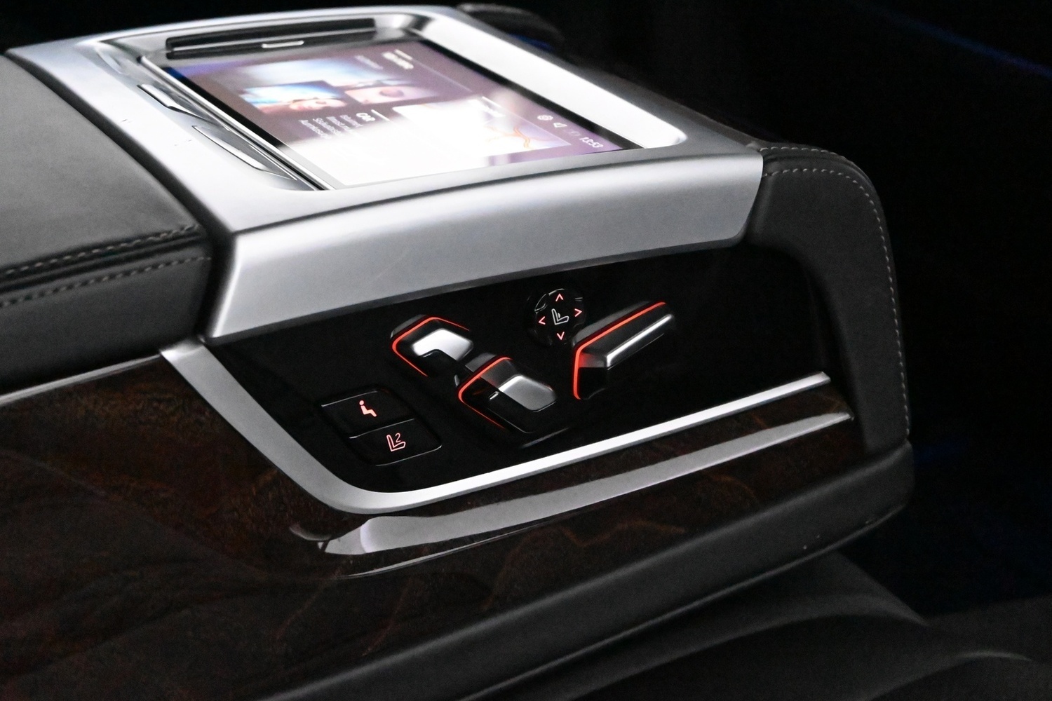 BMW 745 vaihtoauto