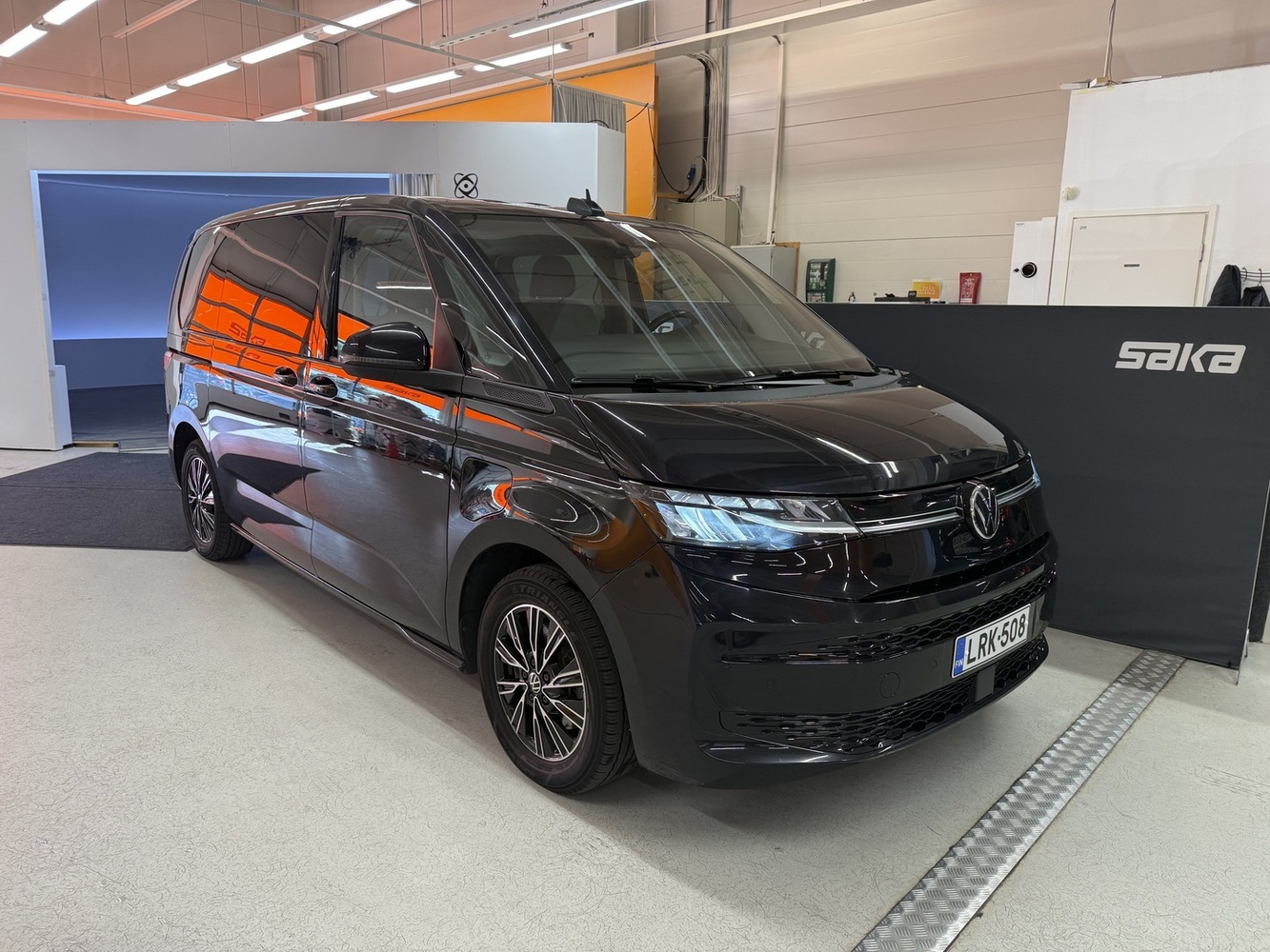 Volkswagen Multivan vaihtoauto