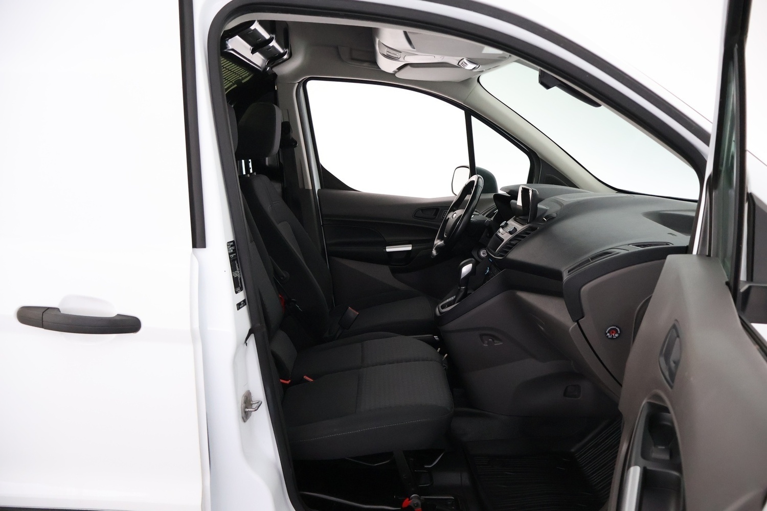 Ford Transit Connect vaihtoauto