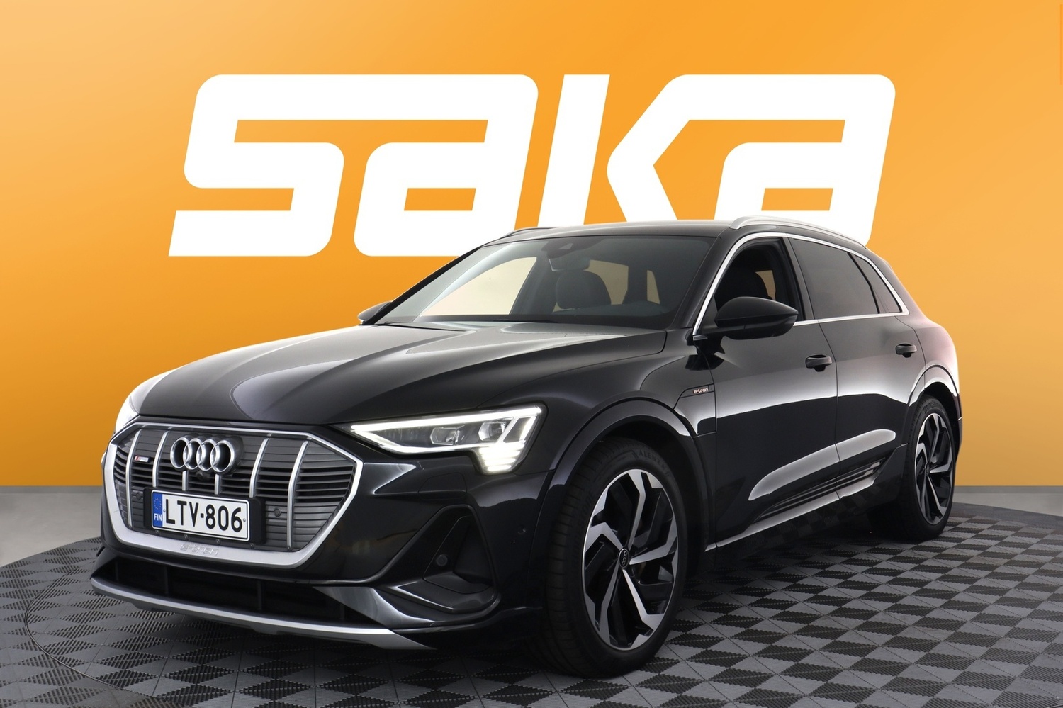Audi e-tron vaihtoauto
