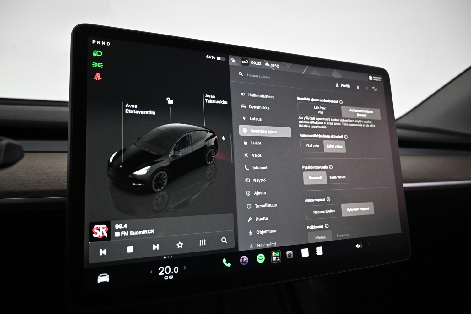 Tesla Model Y vaihtoauto