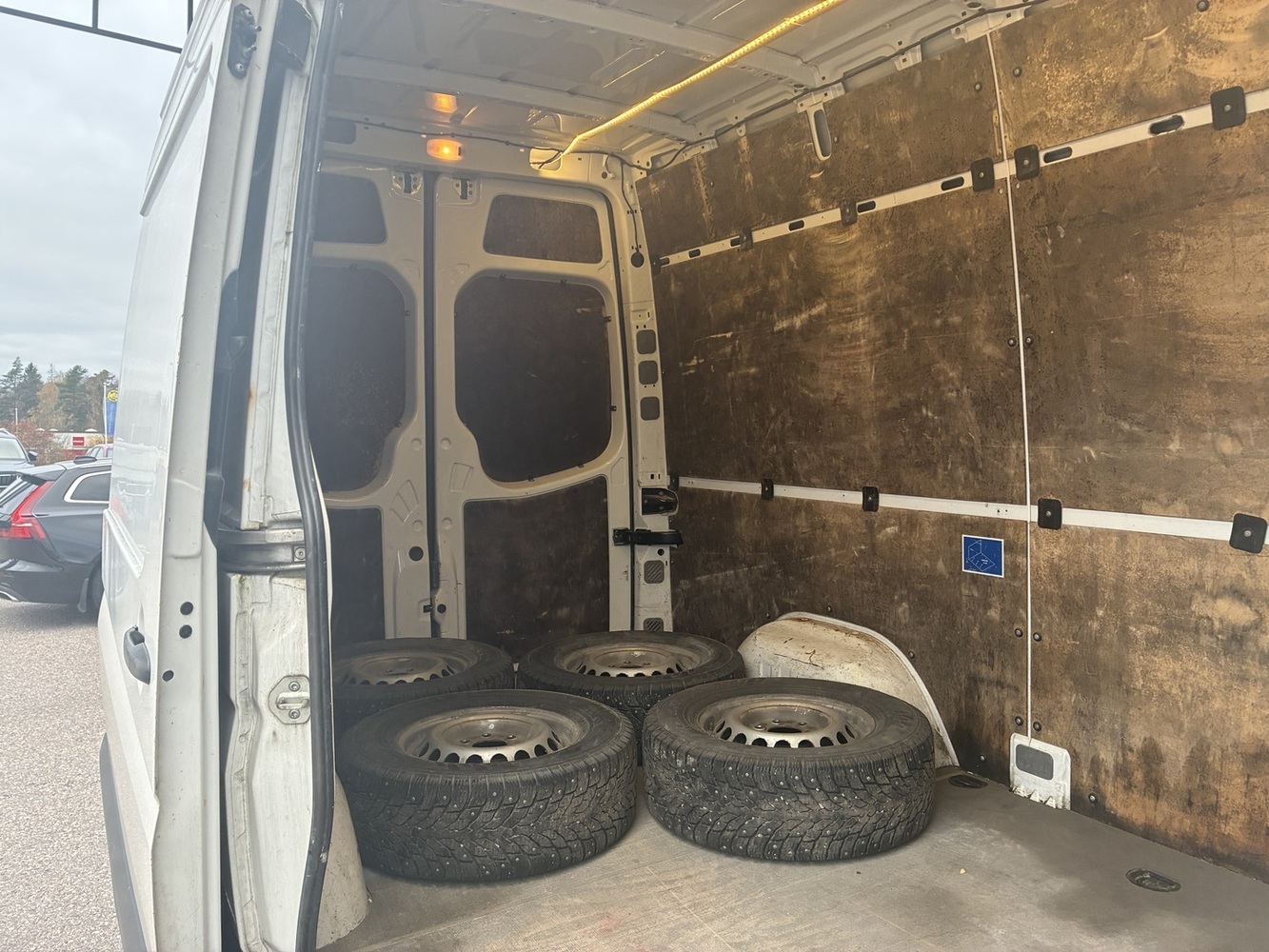 Volkswagen Crafter vaihtoauto