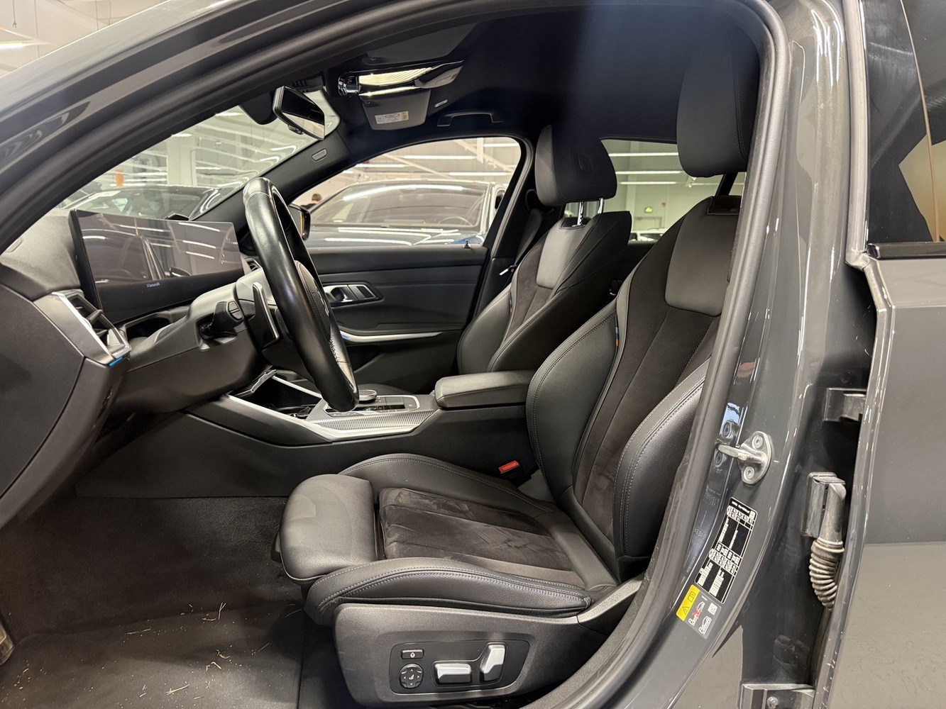BMW 330 vaihtoauto