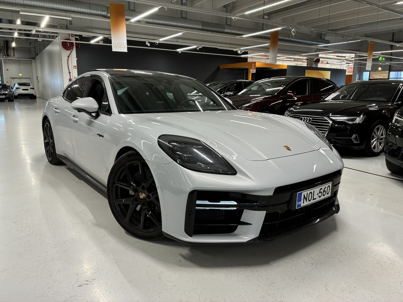 Porsche Panamera vaihtoauto