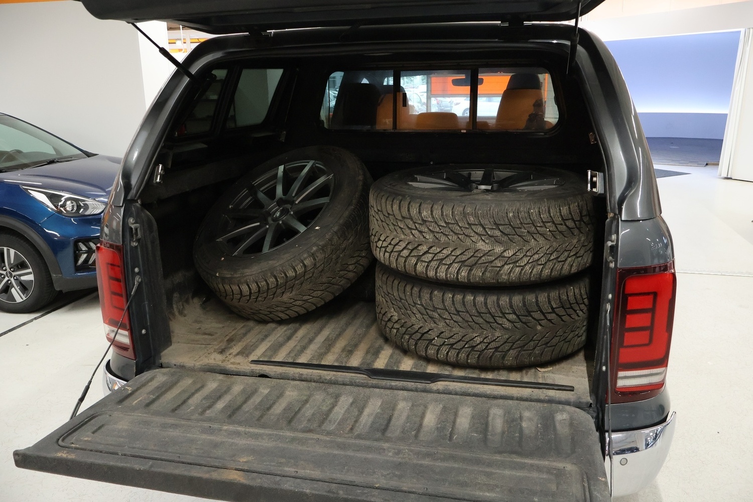 Volkswagen Amarok vaihtoauto