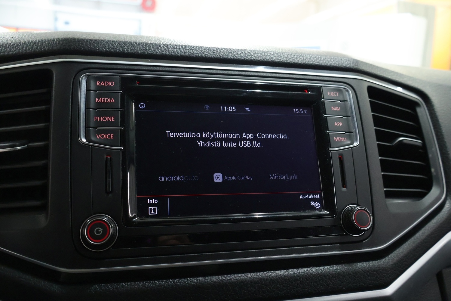 Volkswagen Amarok vaihtoauto
