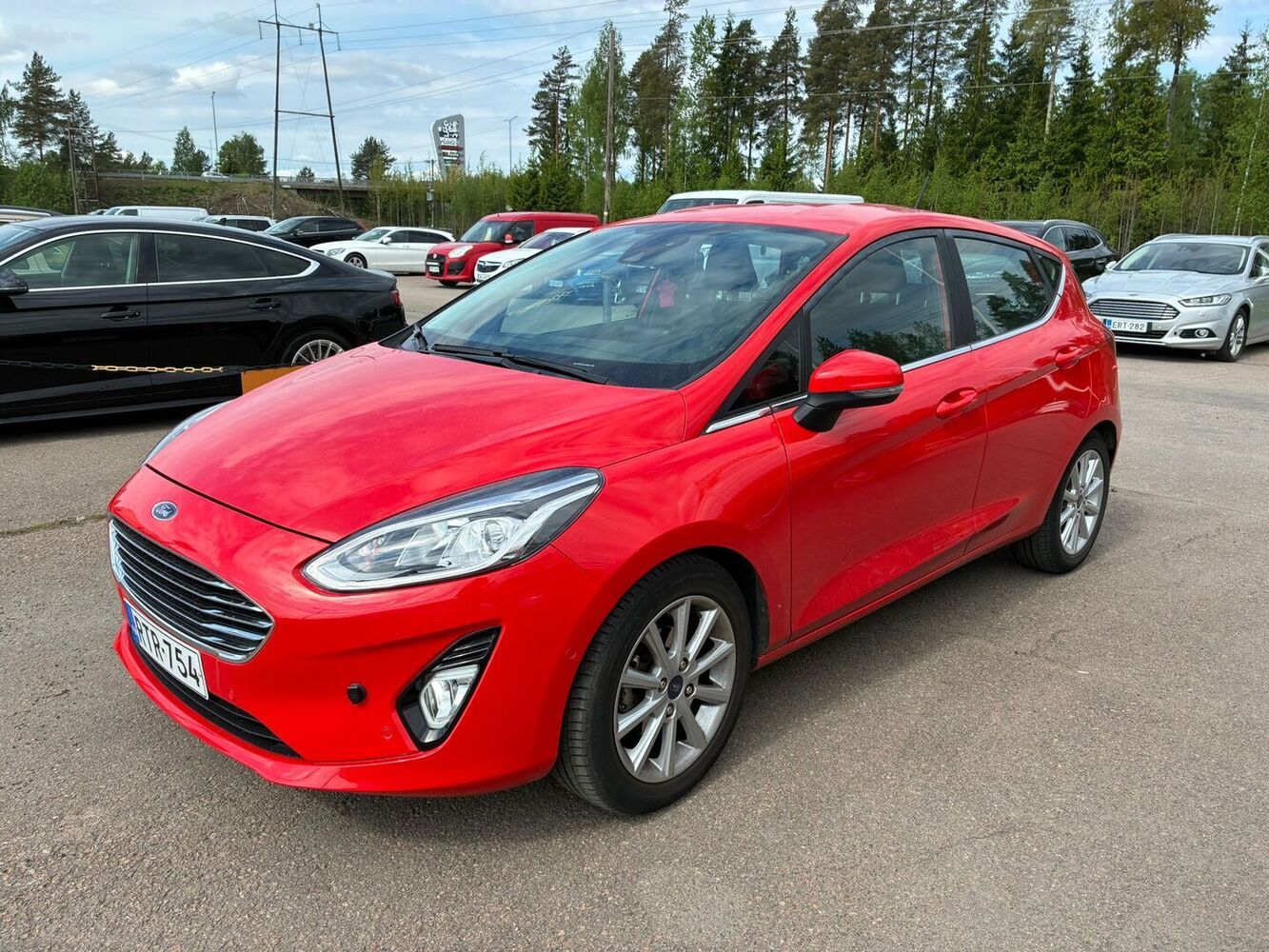 Ford Fiesta vaihtoauto