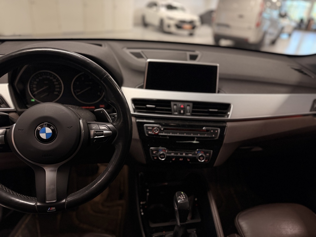 BMW X1 vaihtoauto